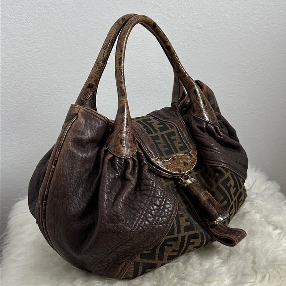 💯Authentic Fendi Zucca FF Spy Handbag🍀 - Picture 11 of 17